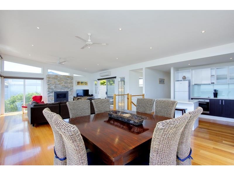 72 The Esplanade, Sunderland Bay VIC 3922