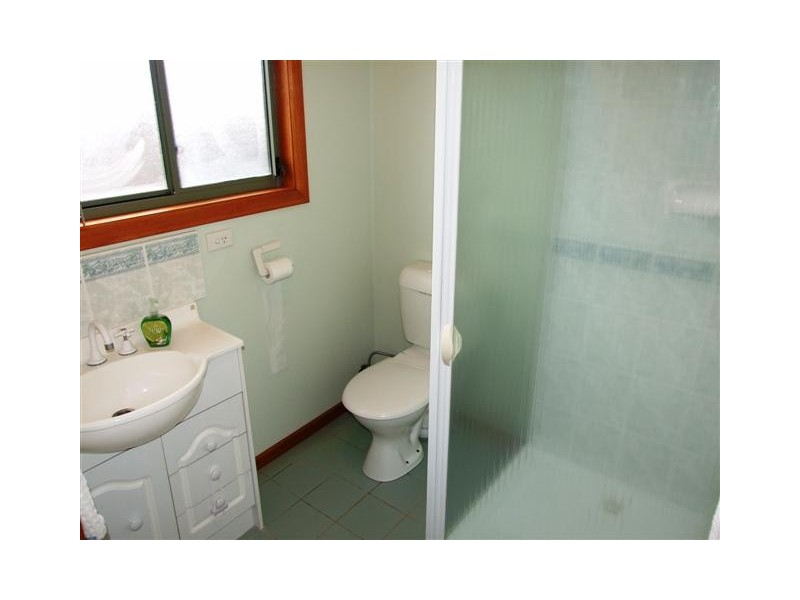 18 Fern Avenue, Surf Beach VIC 3922