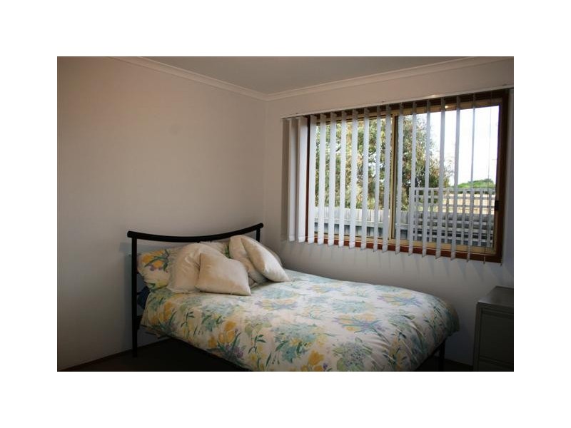 2 Dixon Street, Surf Beach VIC 3922