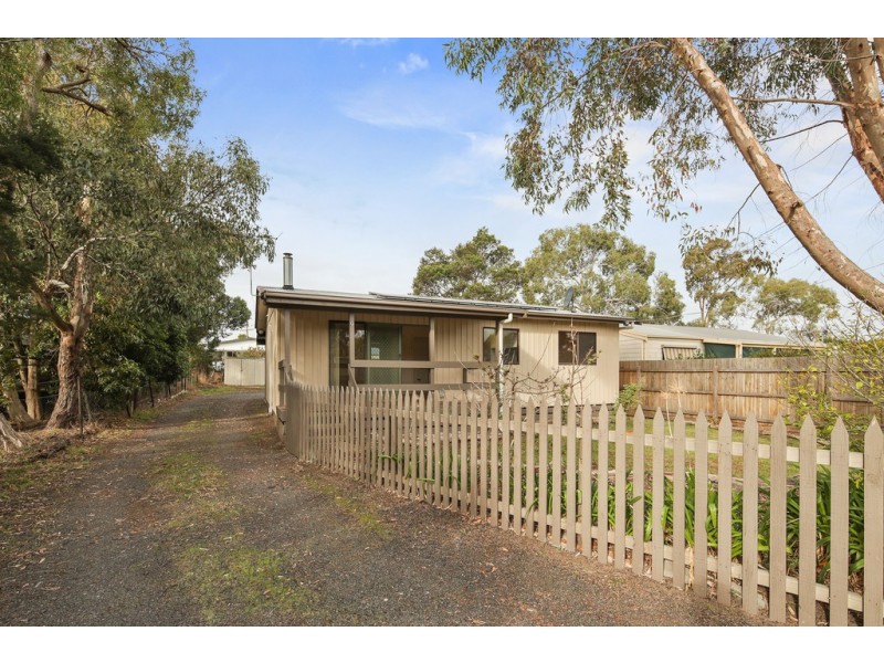 9 Churchill Drive, Cowes VIC 3922