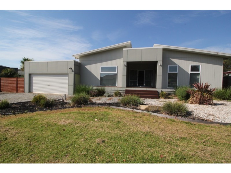 12 Killara Close, Cowes VIC 3922