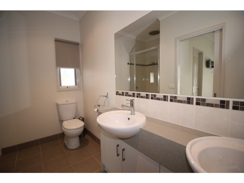 12 Killara Close, Cowes VIC 3922