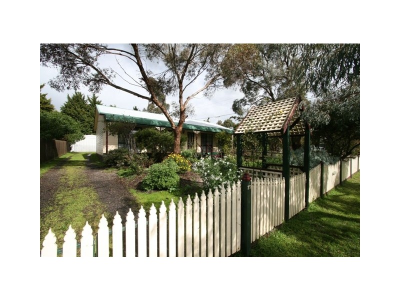 79 Hallway Drive, Wimbledon Heights VIC 3922
