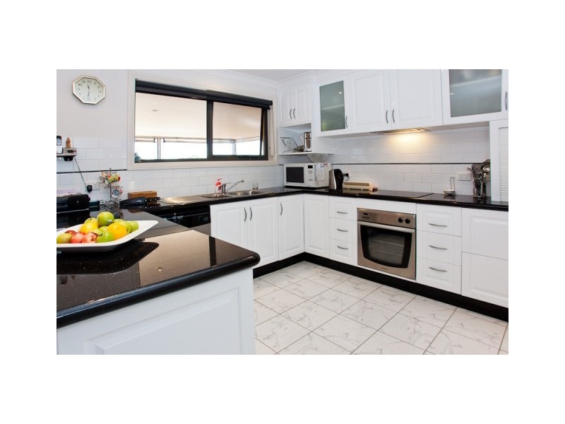 22 Anthony Court, Cowes VIC 3922