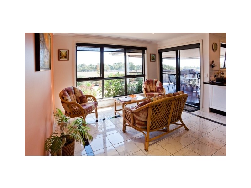 22 Anthony Court, Cowes VIC 3922