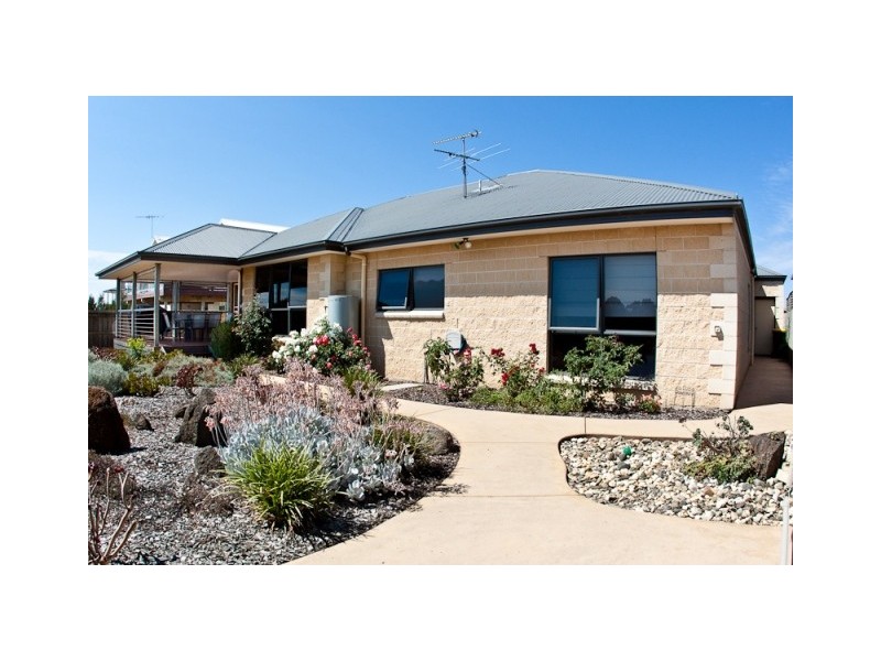 22 Anthony Court, Cowes VIC 3922