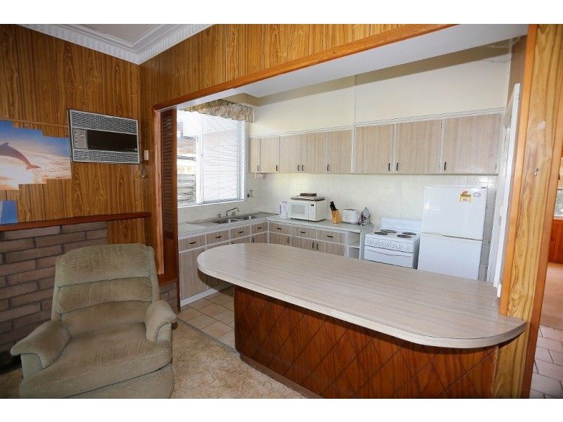 2 Monash Avenue, Cowes VIC 3922