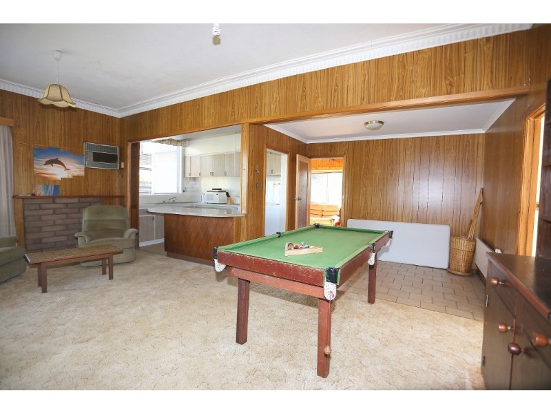 2 Monash Avenue, Cowes VIC 3922