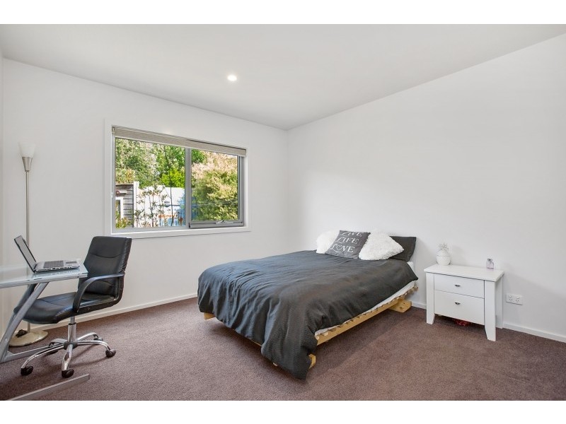 15 Seagrove Way, Cowes VIC 3922