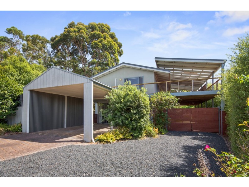 18 Cypress Court, Cowes VIC 3922