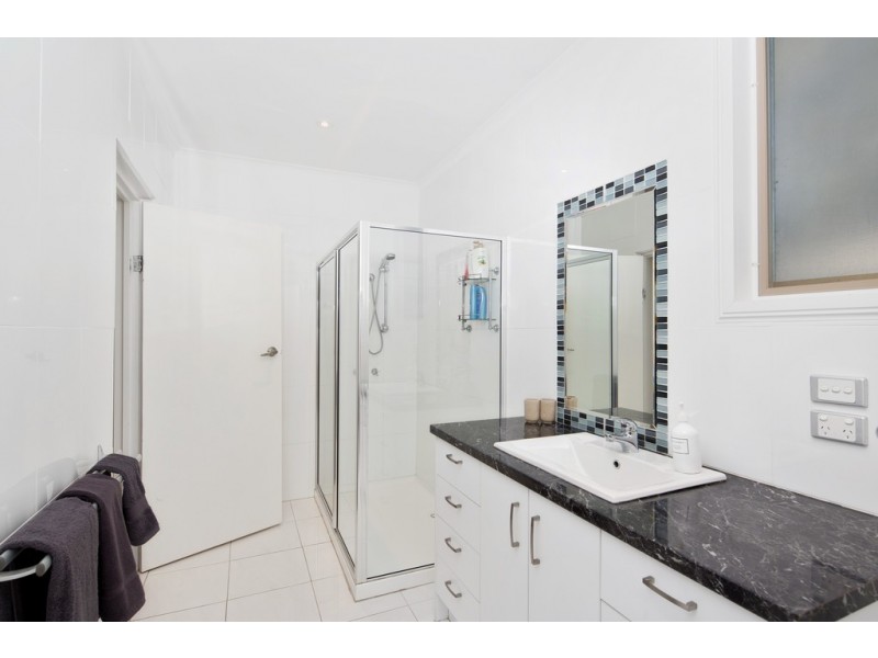 18 Cypress Court, Cowes VIC 3922