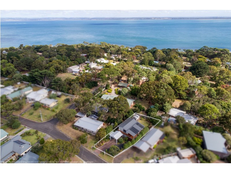 18 Cypress Court, Cowes VIC 3922