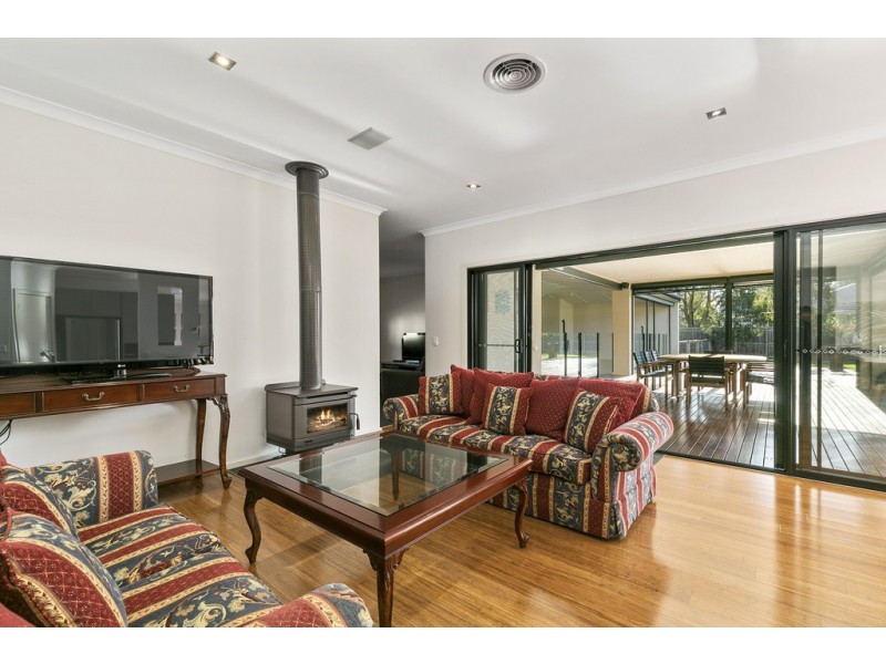 23 Cape Barren Close, Cowes VIC 3922