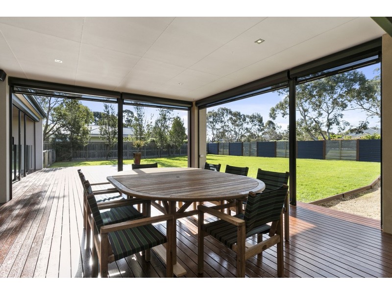 23 Cape Barren Close, Cowes VIC 3922