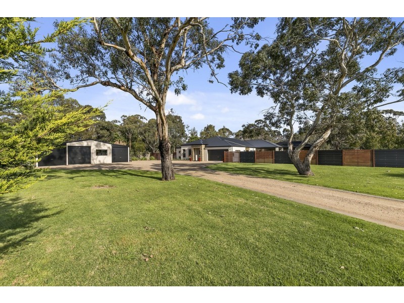 23 Cape Barren Close, Cowes VIC 3922