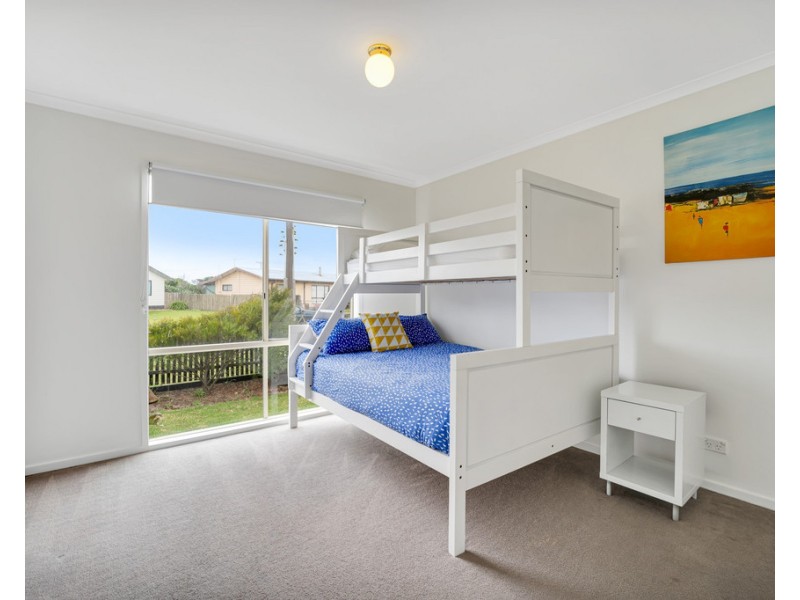 6 Bayview Avenue, Surf Beach VIC 3922