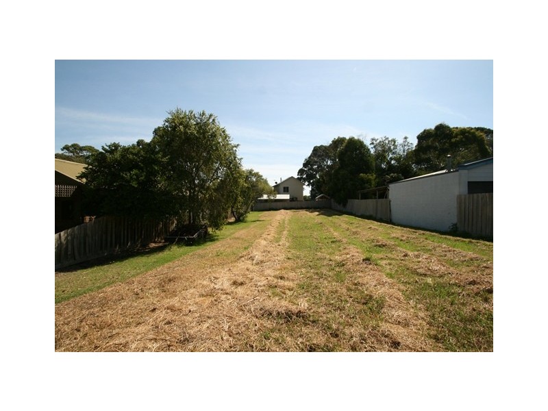 12 Terry Crescent, Wimbledon Heights VIC 3922