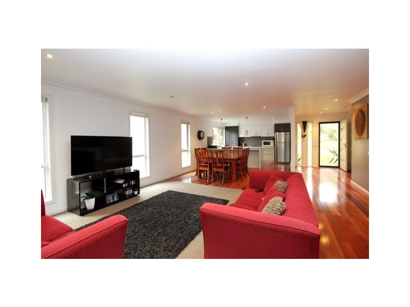 74 Scenic Drive, Cowes VIC 3922