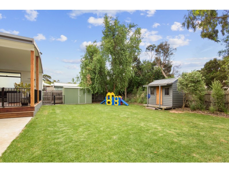 15 Kenwyn Court, Cowes VIC 3922