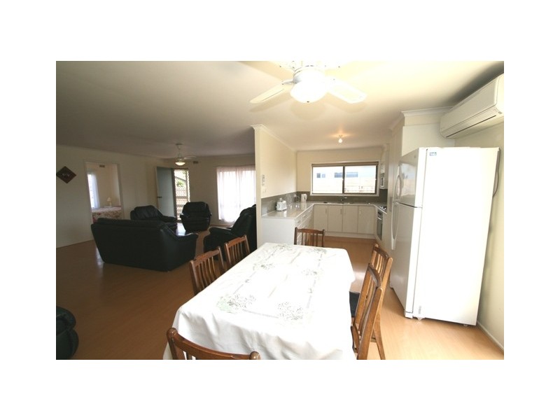 17 Gemma Street, Sunderland Bay VIC 3922