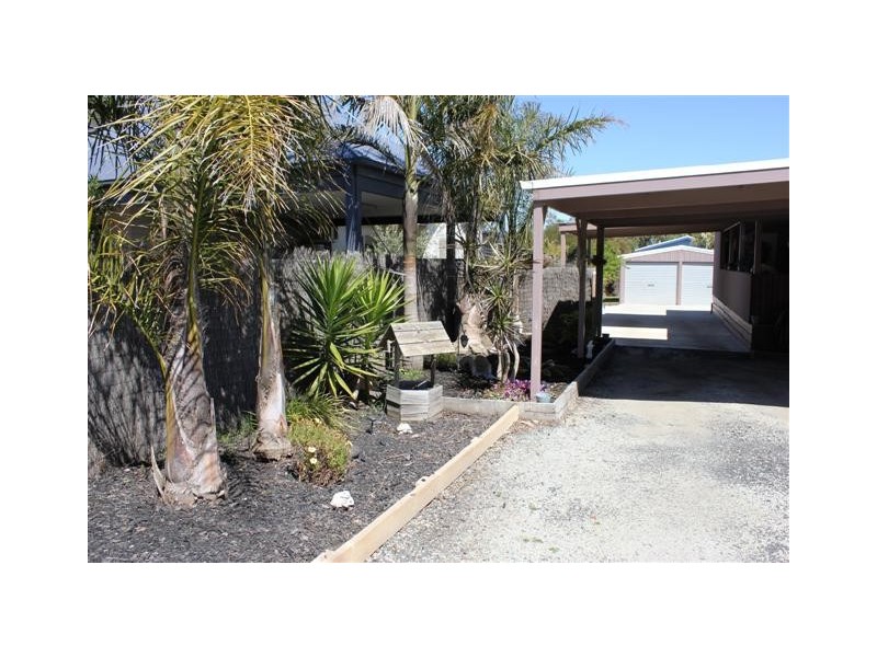 12 Galleon Crescent, Sunset Strip VIC 3922
