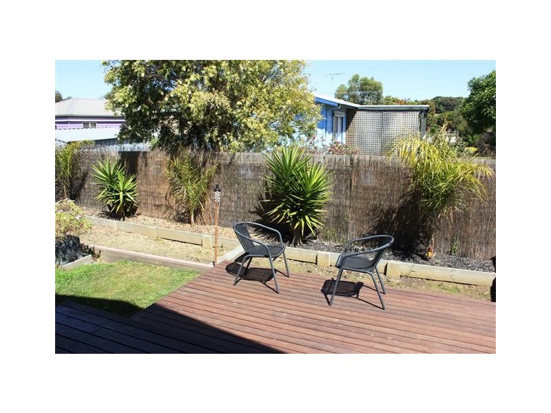 12 Galleon Crescent, Sunset Strip VIC 3922