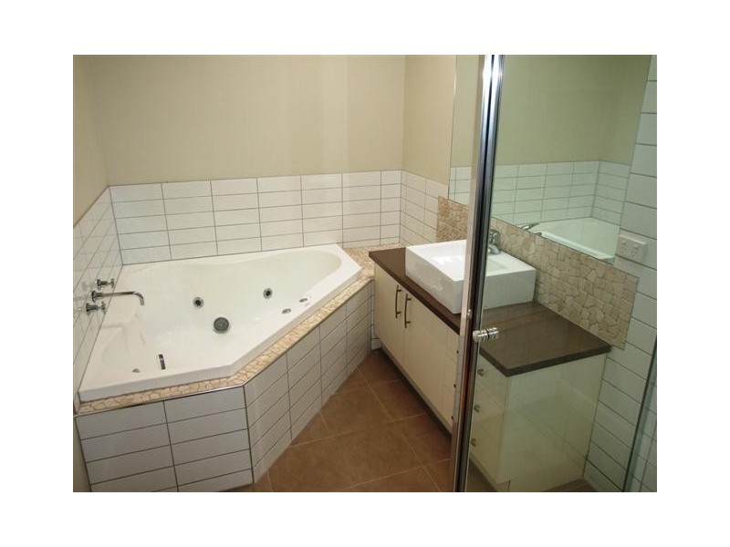 11/55-57 Chapel Street, Cowes VIC 3922