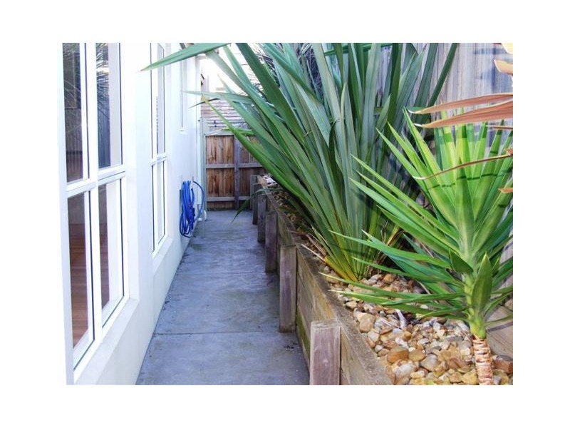 11/55-57 Chapel Street, Cowes VIC 3922