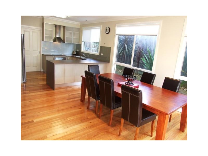 11/55-57 Chapel Street, Cowes VIC 3922