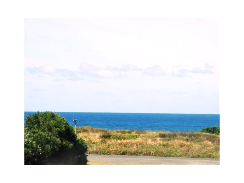 26 Surf Crescent, Surf Beach VIC 3922