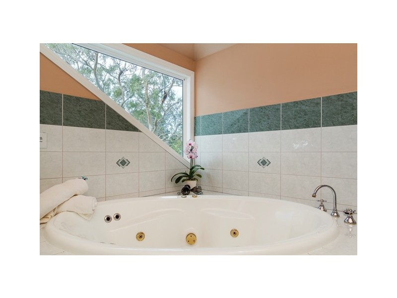 9 Gordon Street, Cowes VIC 3922