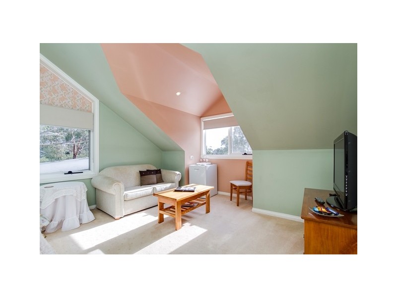 9 Gordon Street, Cowes VIC 3922