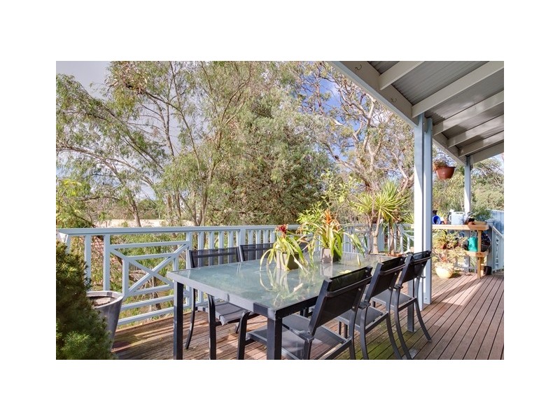 9 Gordon Street, Cowes VIC 3922