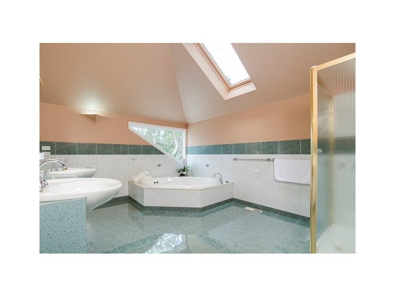 9 Gordon Street, Cowes VIC 3922