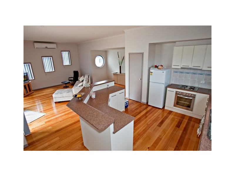 55 Katherine Circuit, Cowes VIC 3922