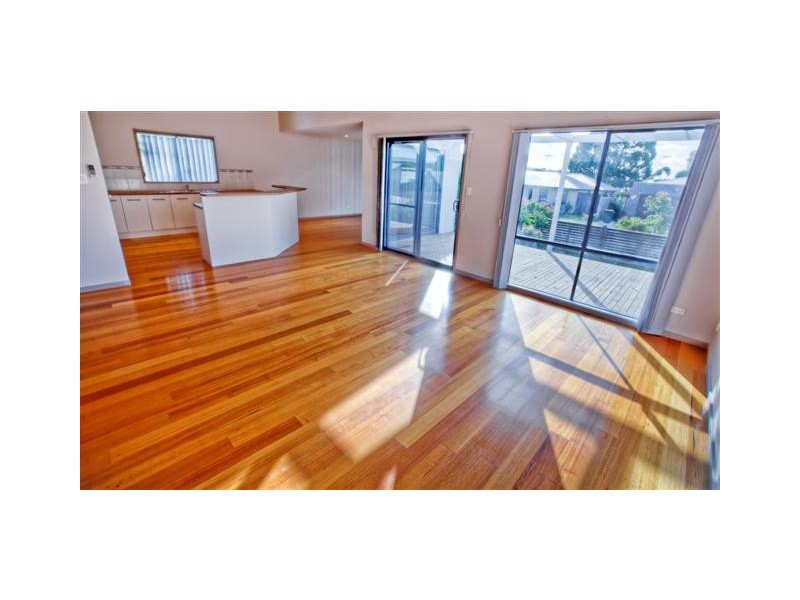 55 Katherine Circuit, Cowes VIC 3922