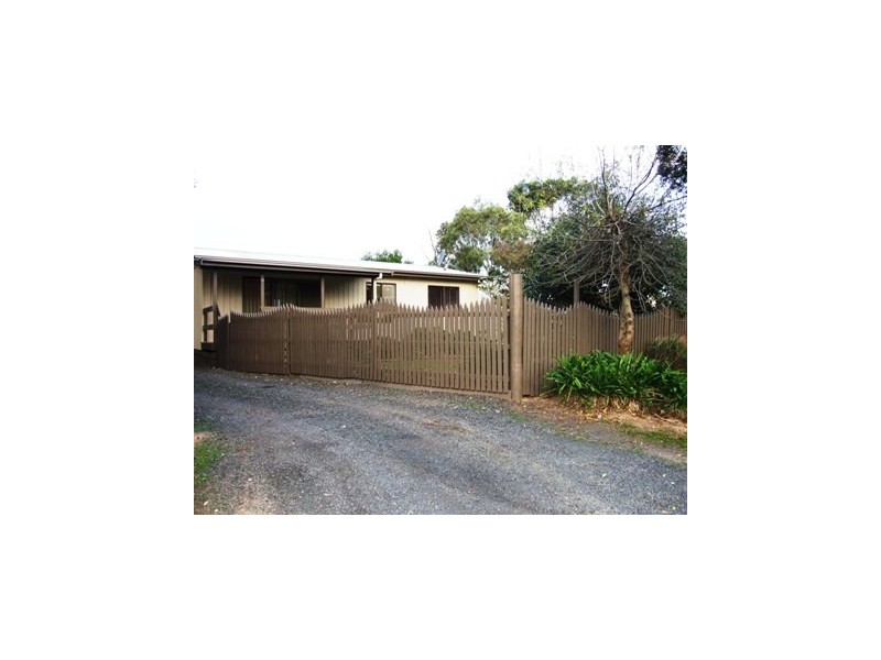 9 Churchill Drive, Cowes VIC 3922