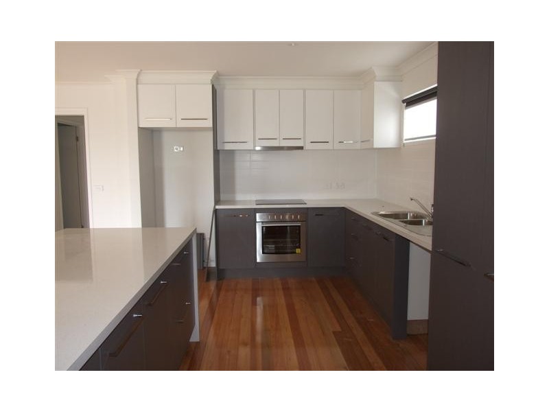 1/9 Goondiwindi Drive, Cowes VIC 3922