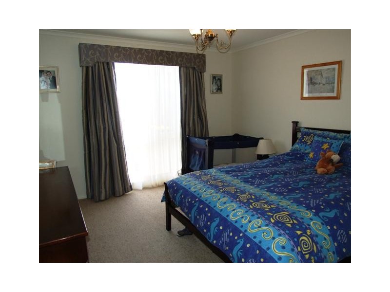 3 Kate Court, Cowes VIC 3922