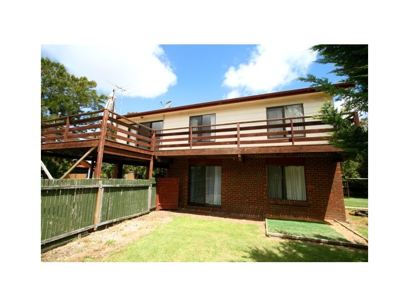28 Raywood Avenue, Cowes VIC 3922
