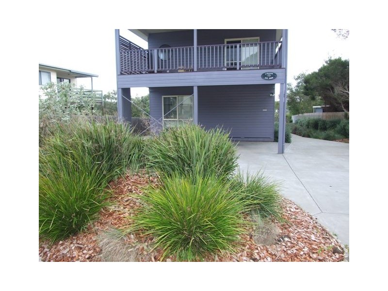 106 Red Rocks Road, Cowes VIC 3922