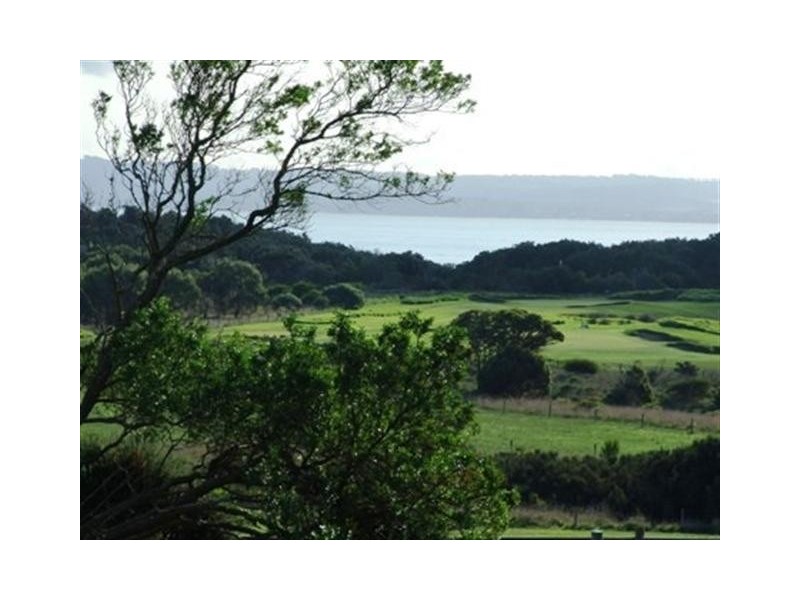 106 Red Rocks Road, Cowes VIC 3922