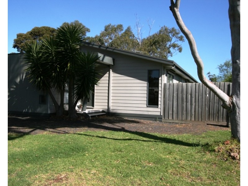 31 Outlook Drive, Cowes VIC 3922