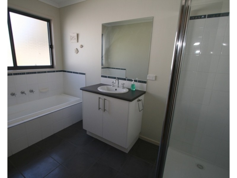 31 Outlook Drive, Cowes VIC 3922