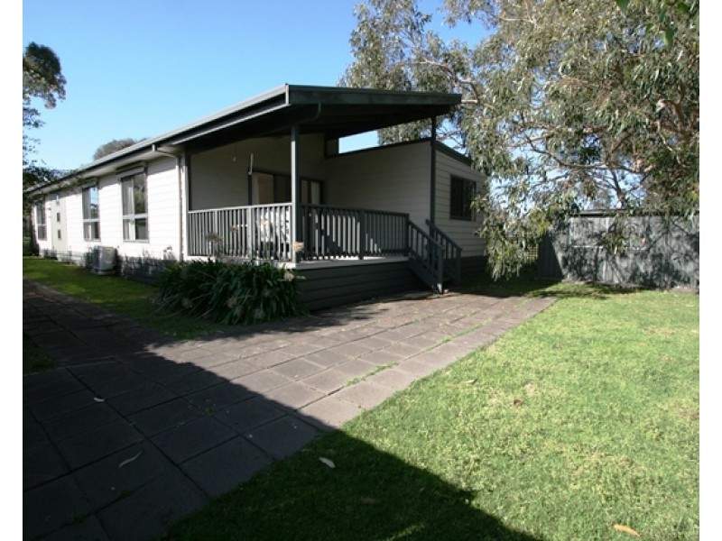 31 Outlook Drive, Cowes VIC 3922