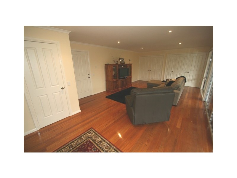 78 Katherine Circuit, Cowes VIC 3922