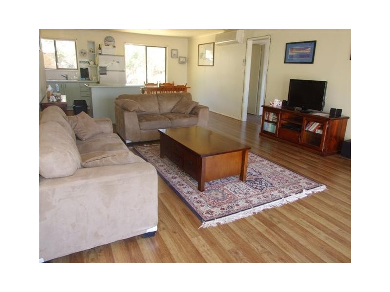 1 Kestral Court, Cowes VIC 3922