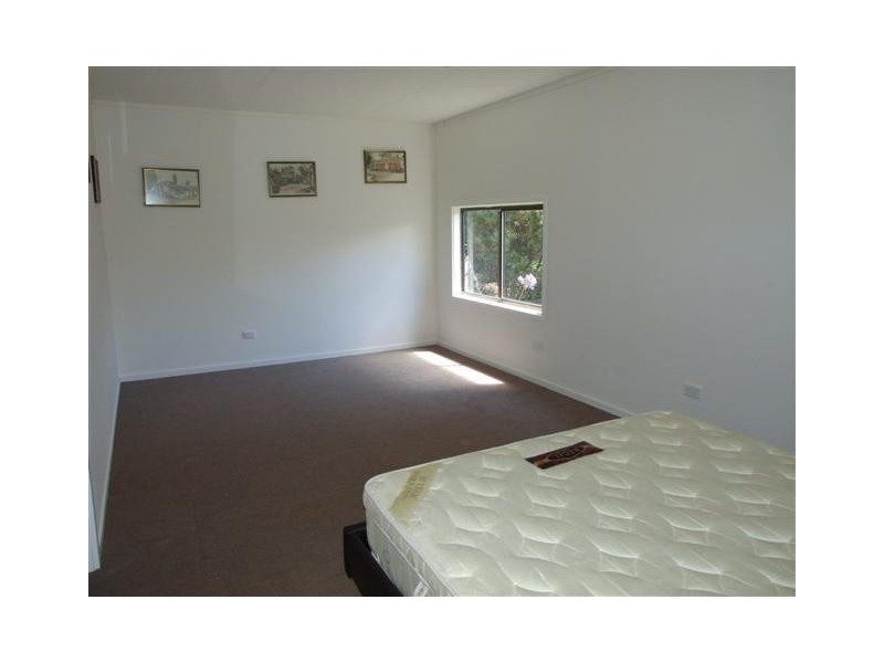 1 Kestral Court, Cowes VIC 3922
