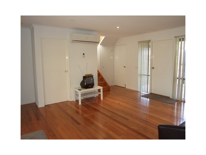 30 Katherine Circuit, Cowes VIC 3922