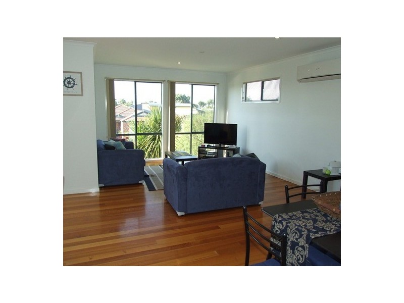 30 Katherine Circuit, Cowes VIC 3922